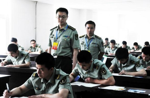 2021年高考考军校要考哪些科目(图1)